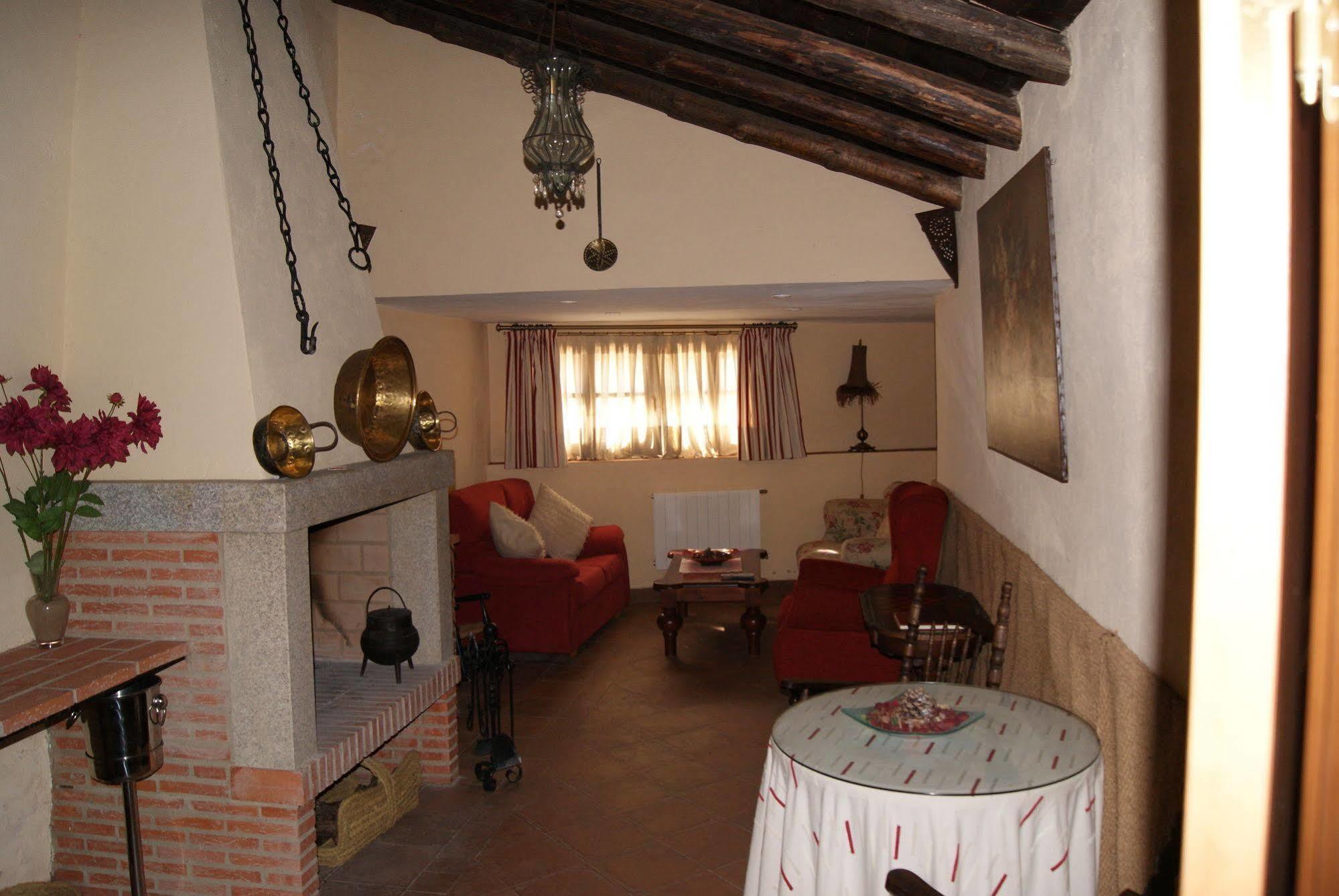 Hotel Rural La Fontanilla Fregenal de la Sierra Eksteriør billede